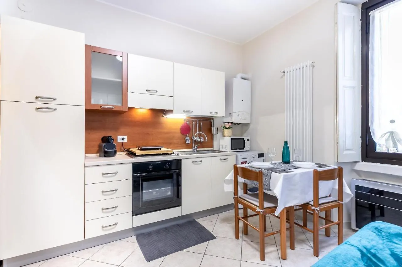 Appartamento Quadrifoglio - Affitti Brevi Italia Milán Apartamento